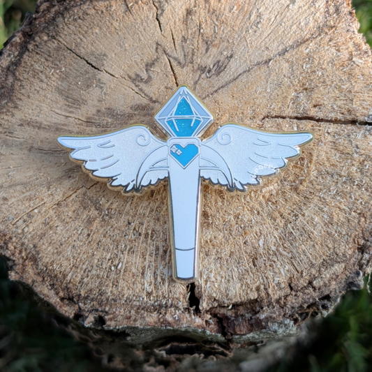 Ourii Wings lightstick Enamel Pin