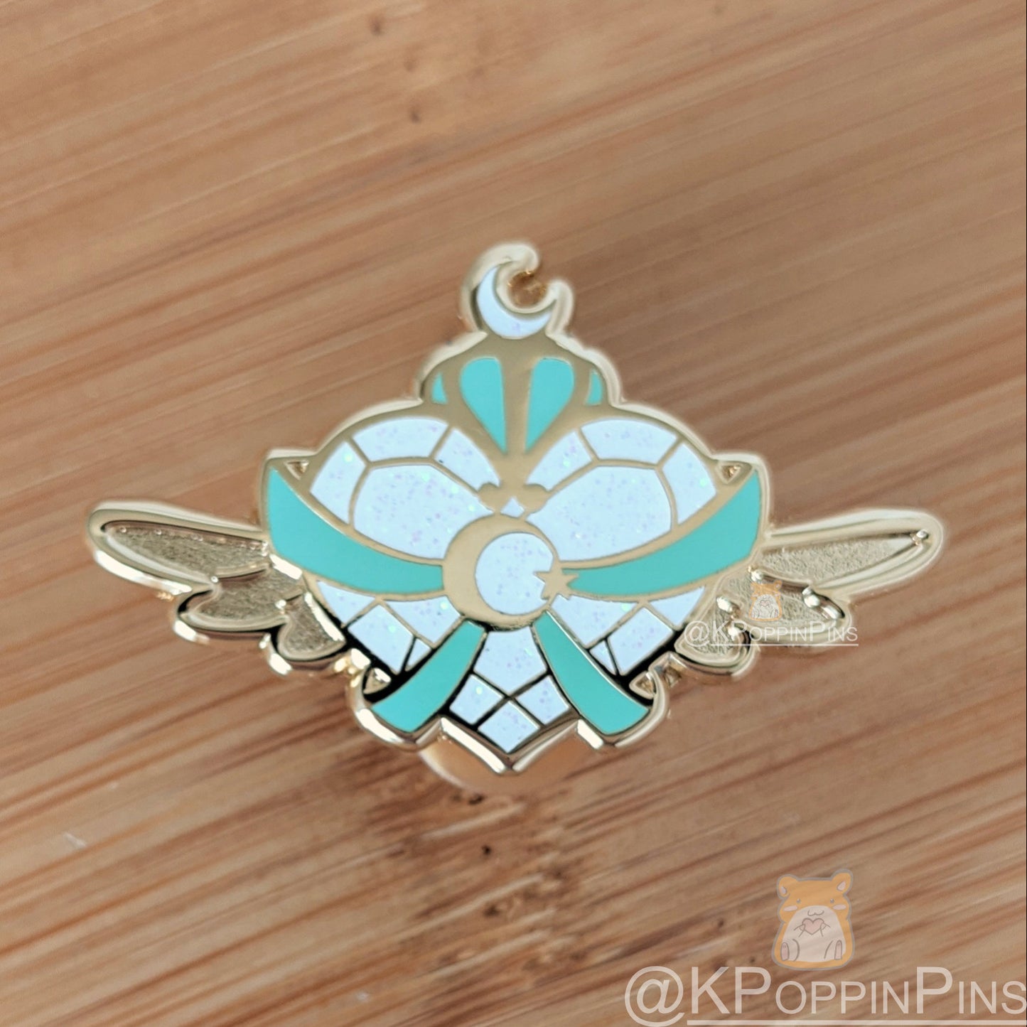 Magical Girl Loona - Crystal Heart Enamel Pin (Multiple colors)